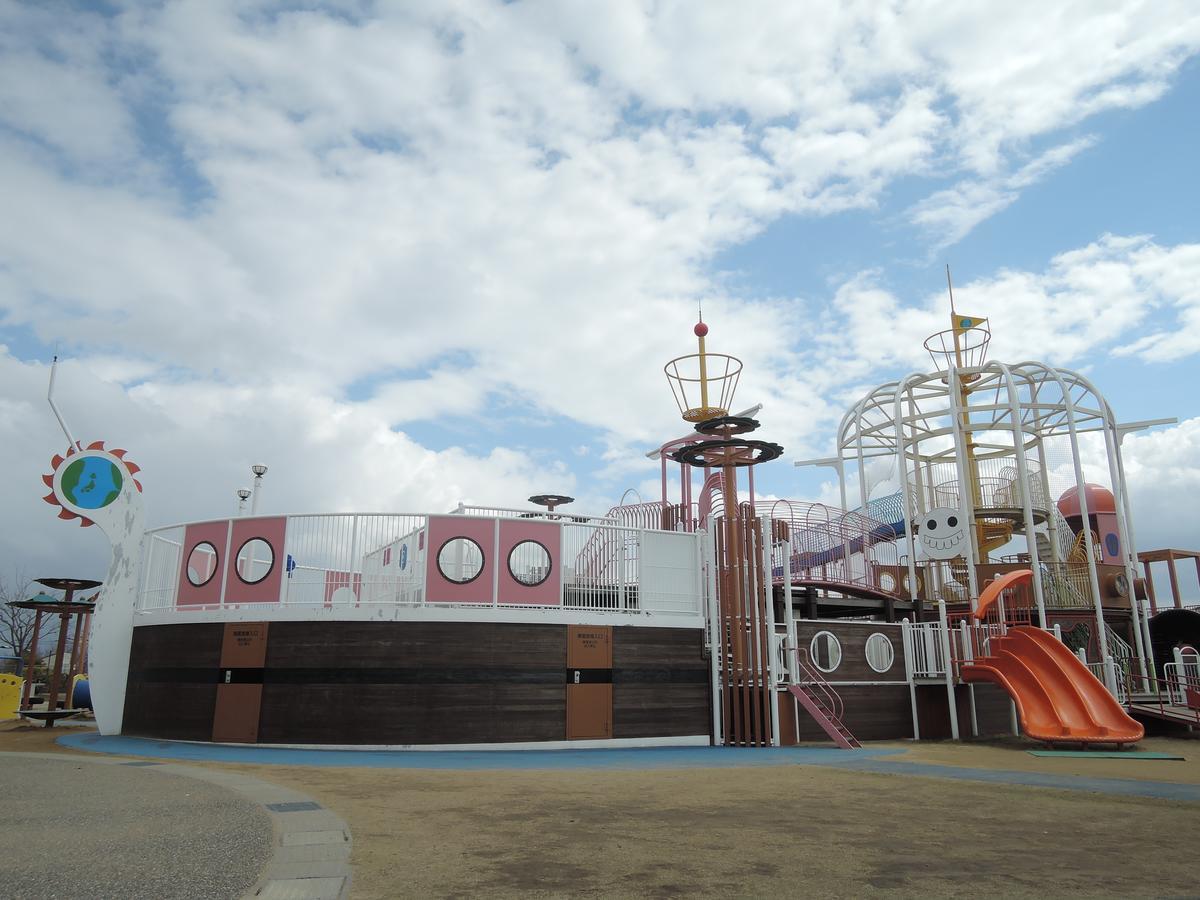 Uchinadamachi Cycling Terminal Hotel Exterior foto